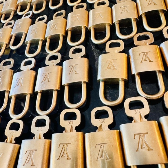 Louis Vuitton Brass Lock & Key Set - Picture 3 of 6